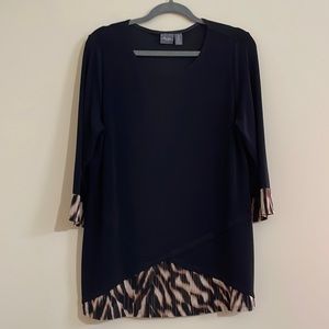 Chico's Travelers 3/4 Sleeve Animal Print Trim Top Size 2